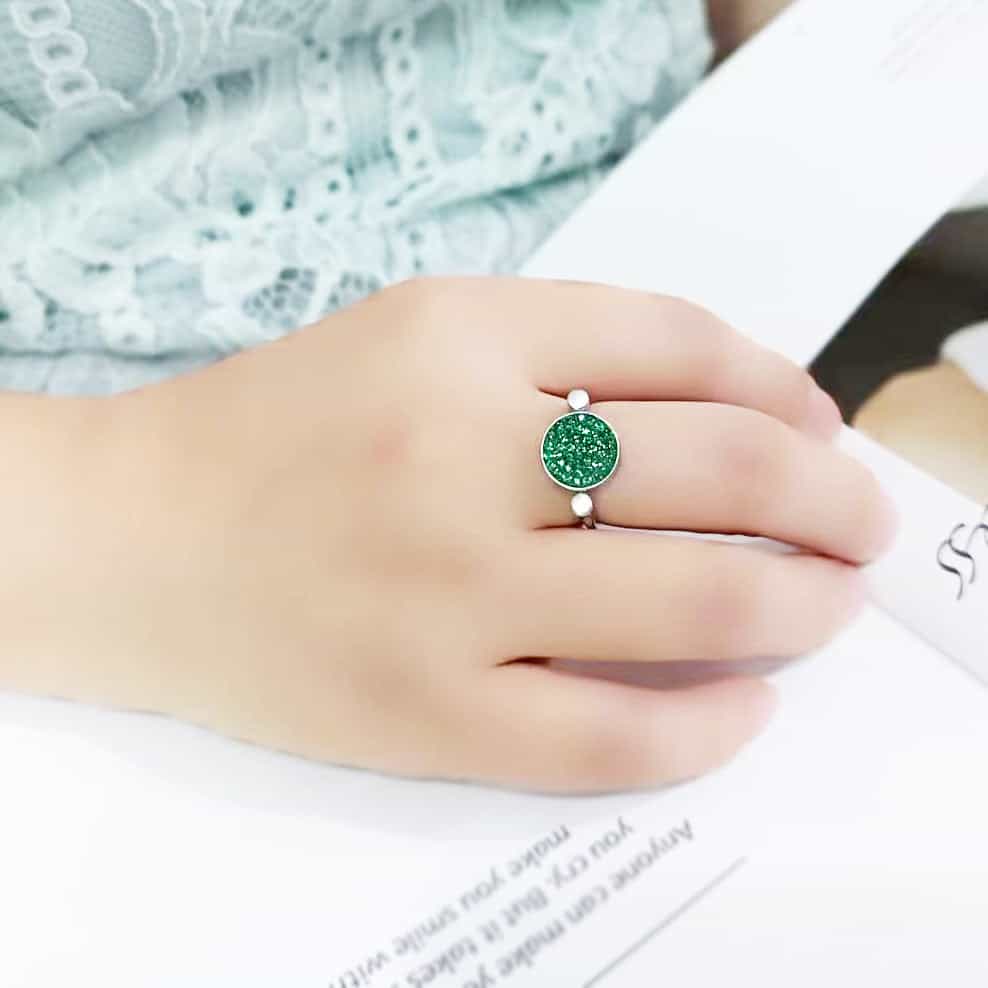 Stainless Steel Silver Emerald Green Crystal Pave Round Disc Ring view 11