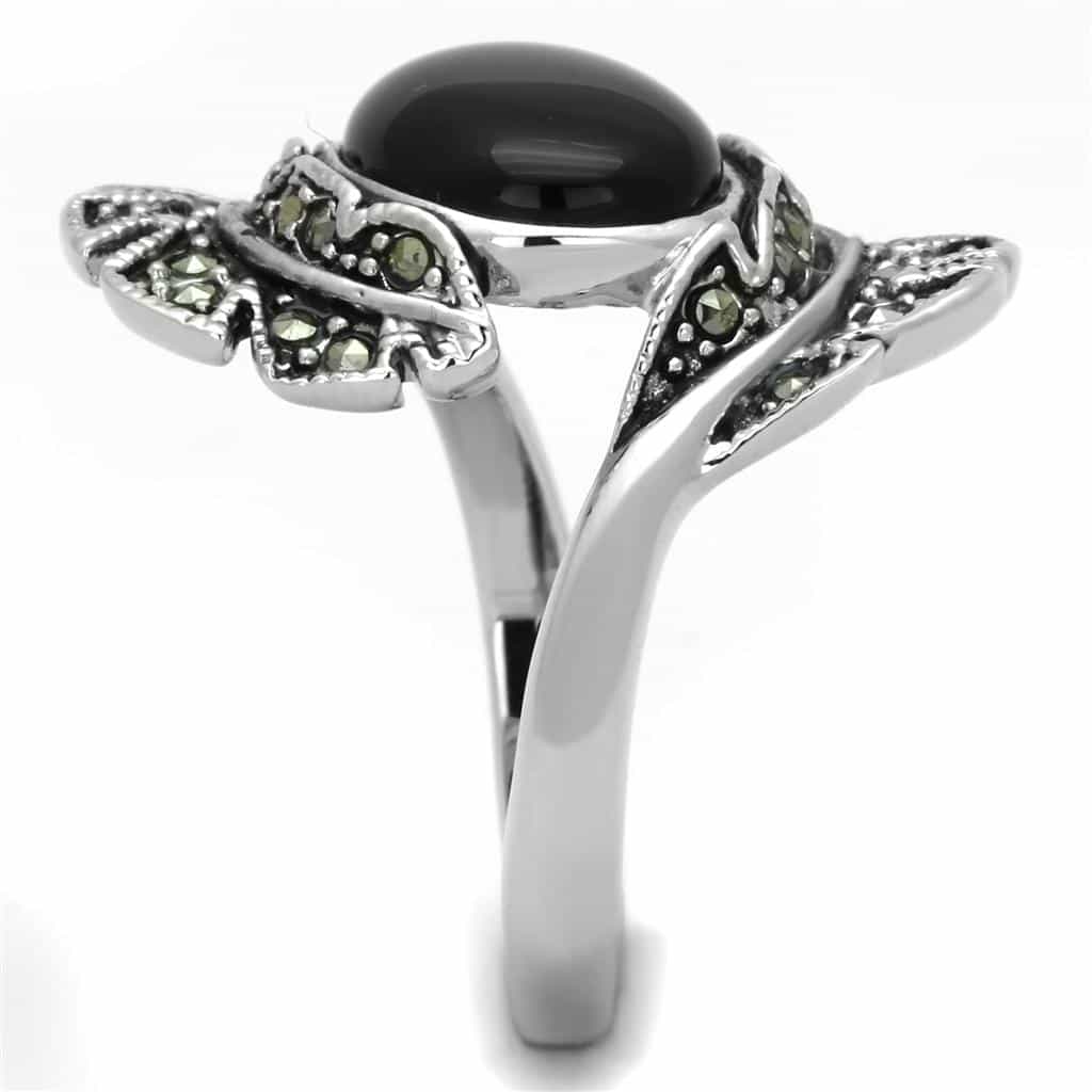Brass Oxidized Onyx Oval Marcasite Leaf Ring view 8