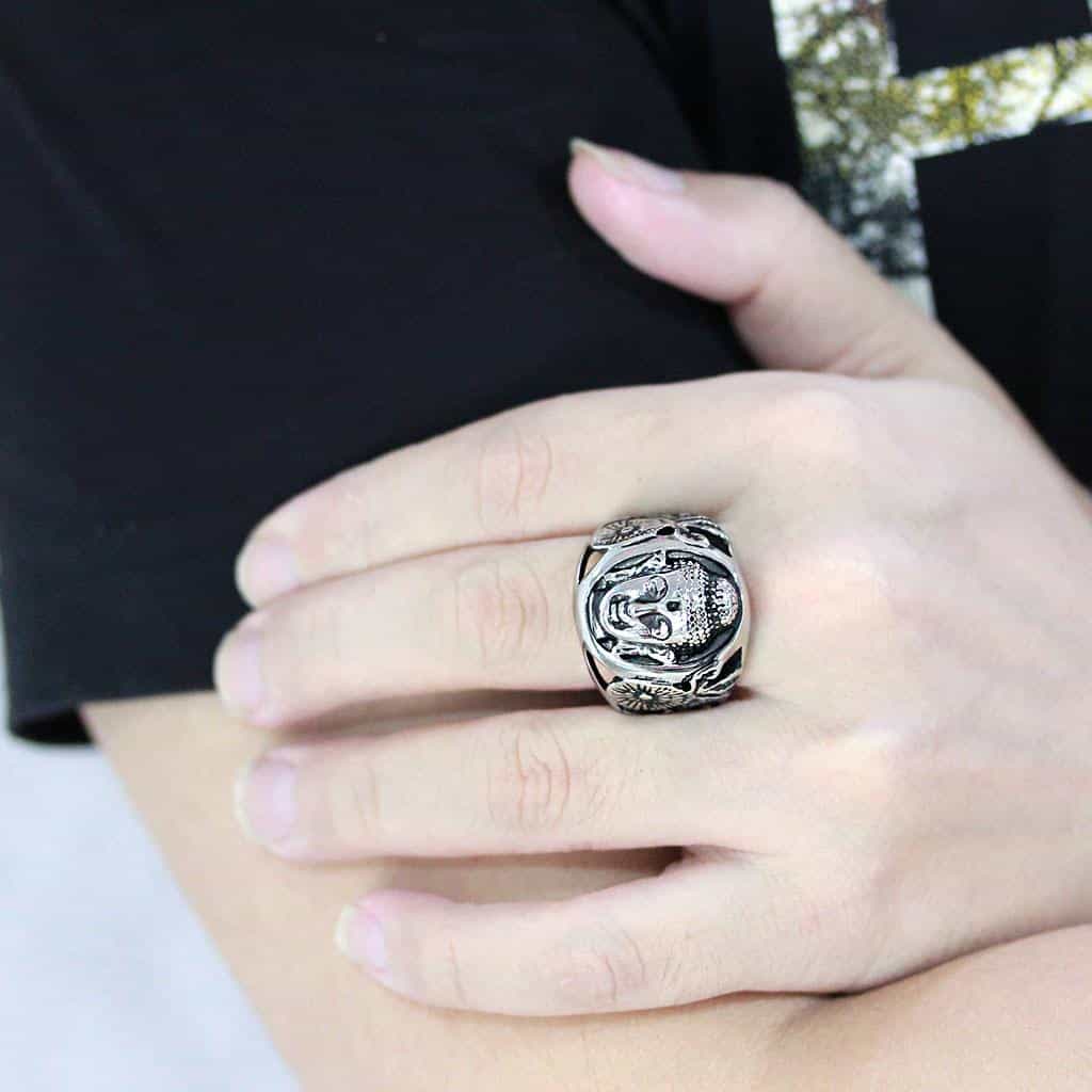 Stainless Steel Skull Carved Mens Signet Ring view 10