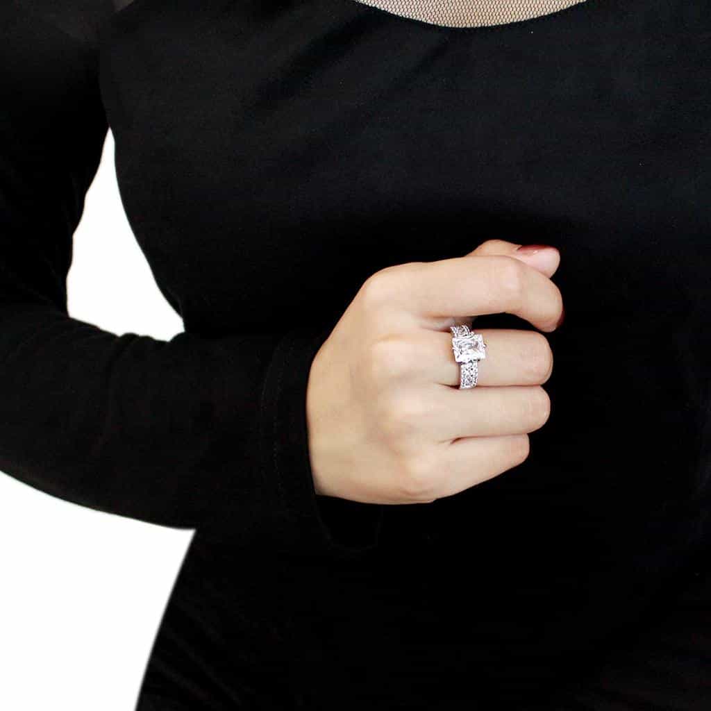 Brass CZ Princess-Cut Twisted Pavé Ring | The Stainless Jewelry view 10