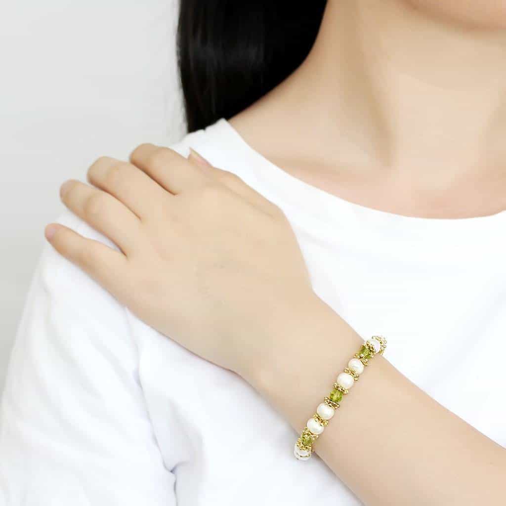 Brass Gold Pearl Green Peridot Bead Stretch Bracelet view 3