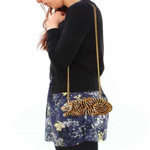 Brass Gold Crystal Tiger Figure Clutch Ring view 5