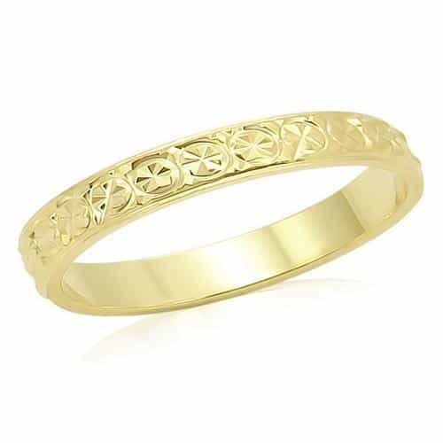Brass Gold Engraved Star Pattern Band Ring view 1